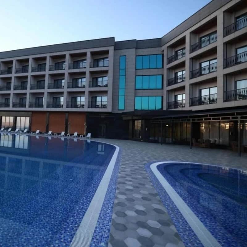 Azure Resort charvak.uz